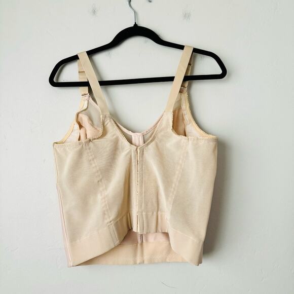 Elila Jacquard Wireless Soft-cup Front Hook Longline Bra nude woman’s 40F - Picture 7 of 10